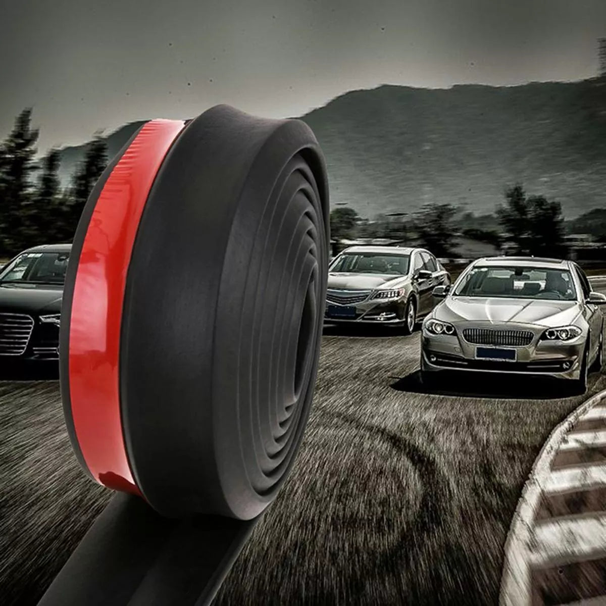 Bandă de protecție pentru automobil