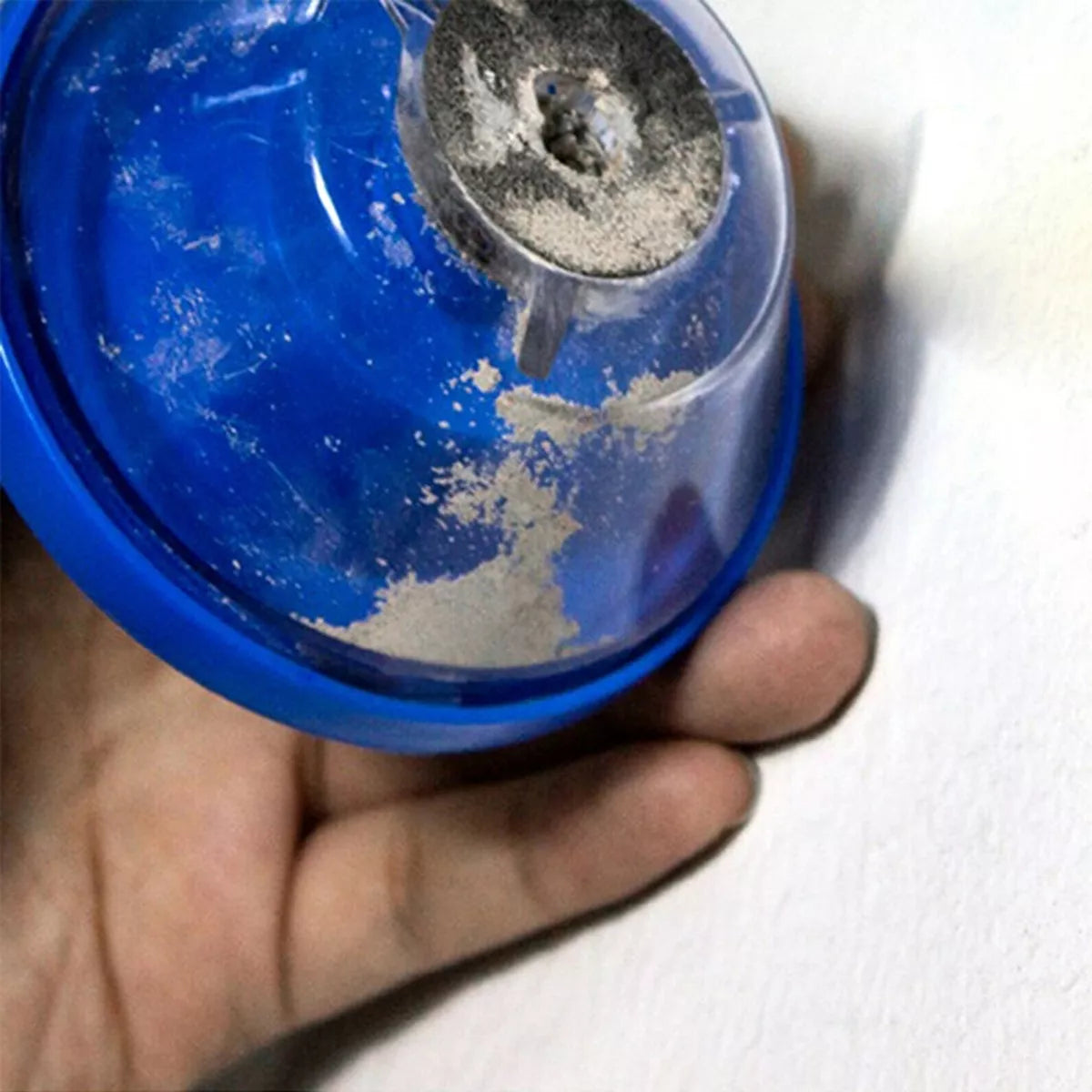 Aspirator de praf