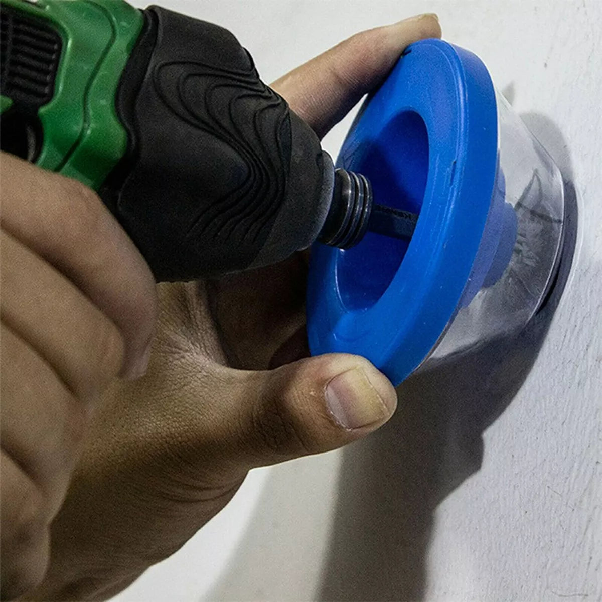 Aspirator de praf