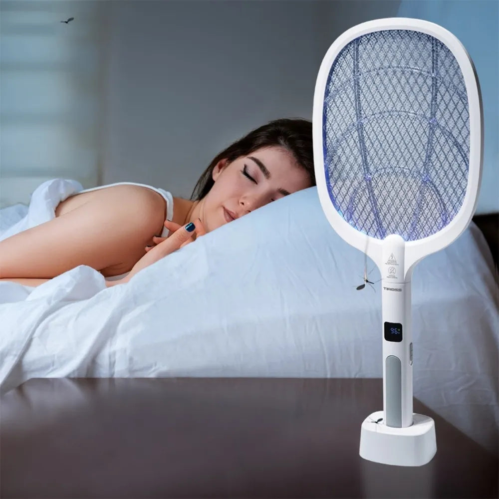 Rachetă electrică pentru eliminarea insectelor cu încărcare