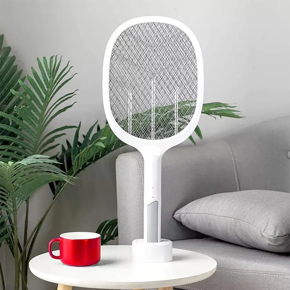 Rachetă electrică pentru eliminarea insectelor cu încărcare