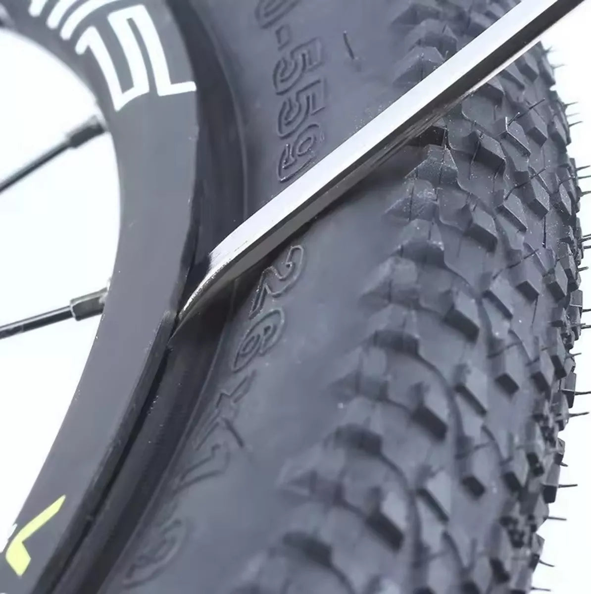Set de chei pentru a scoate anvelopele bicicletei