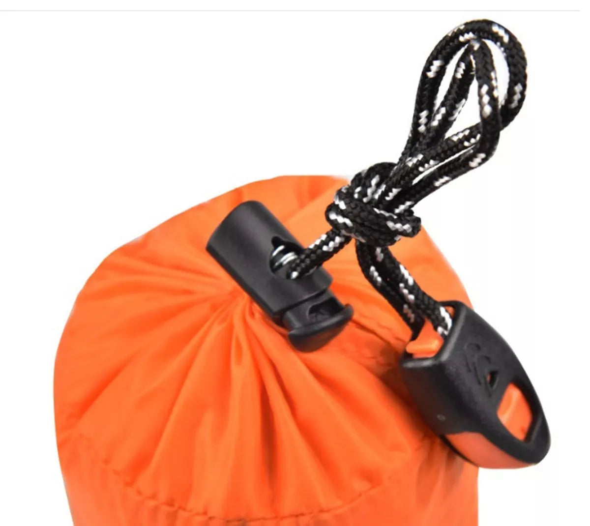 Sacul de dormit de urgență extensibil