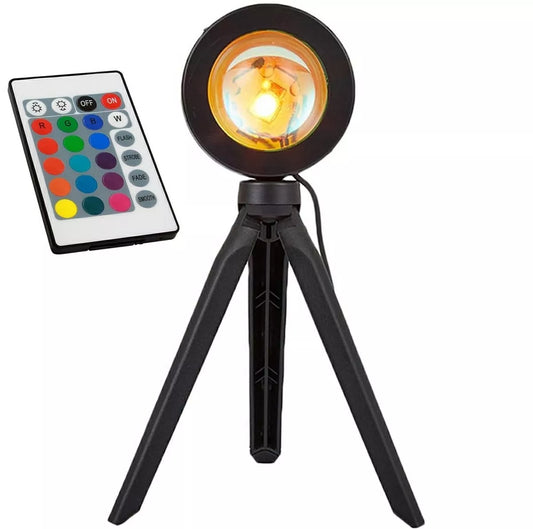 Lampă compactă cu LED pentru iluminat solar
