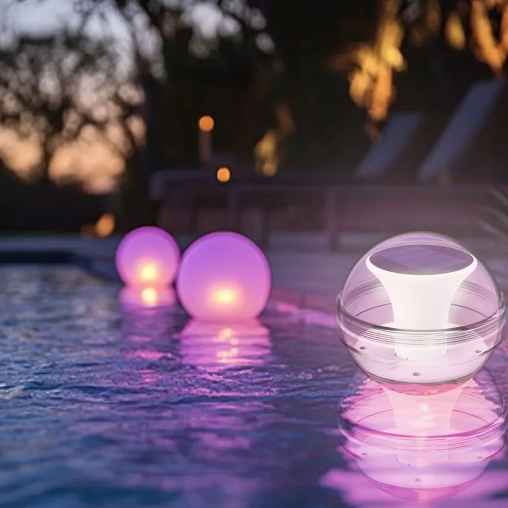 Lampă LED solară plutitoare pentru piscină – iluminare elegantă fără cabluri