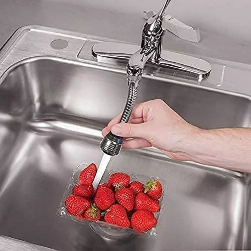 Extensor flexibil pentru robinet de apă